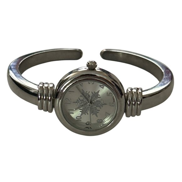 Silver Snowflake Womens Quartz Bangle Watch Stainless Steel Christmas Holiday - Picture 1 of 5